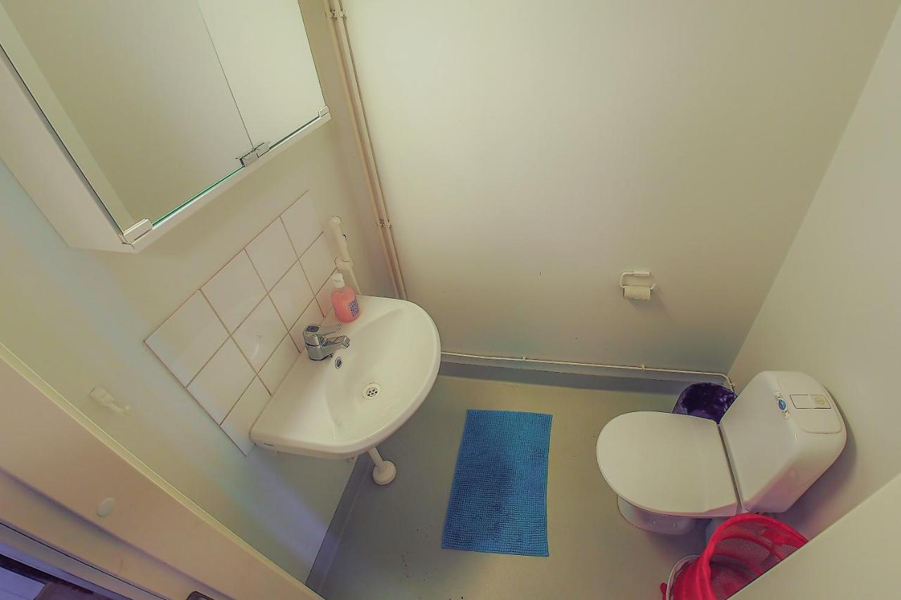 PrivateRoom-YksityinenHuone-ЛичнаяKомната into Oulu Centre-University-BusTrainStation,Sauna Екстер'єр фото